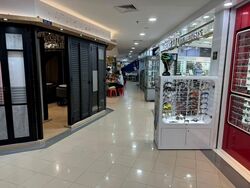 Queensway Tower / Queensway Shopping Centre (D3), Shop House #610074121